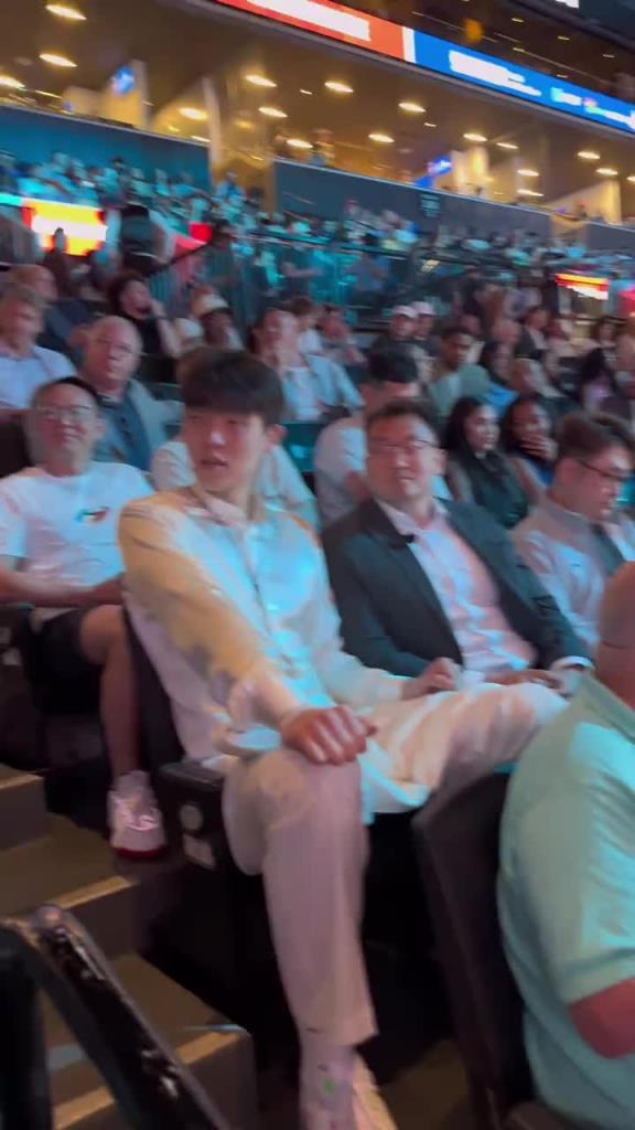 真实！杨瀚森得知消息时的第一反应：16啊？牛逼！