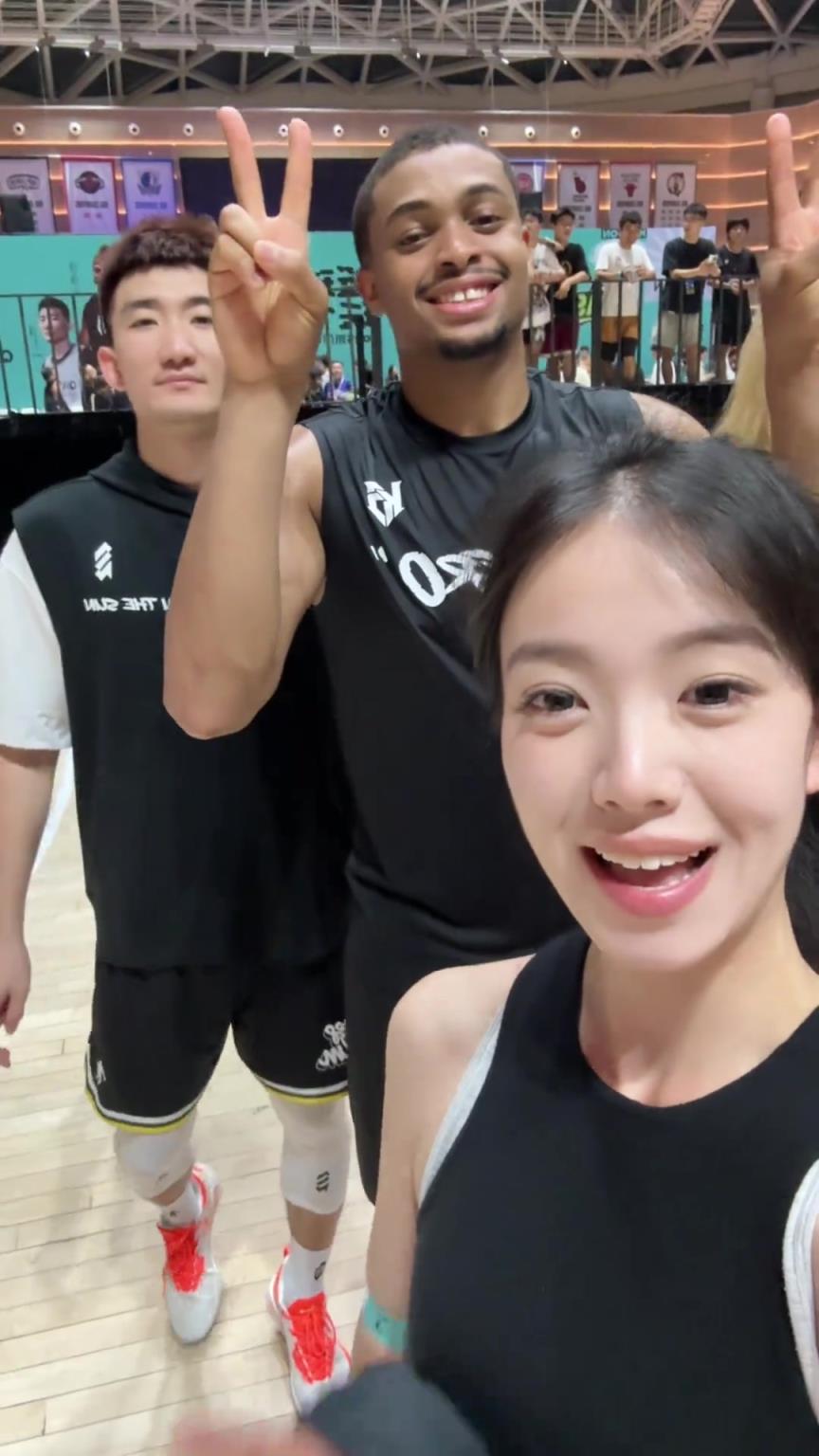 凯尔登中国行现场这位小姐姐真的好靓啊❤