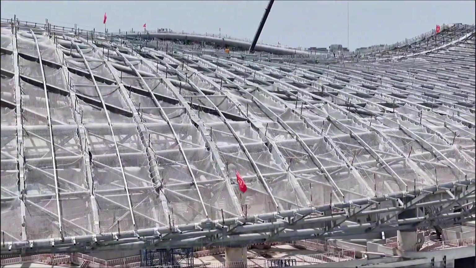 中国速度看山东！可容纳6万人的黄河体育中心足球场主体全部完工
